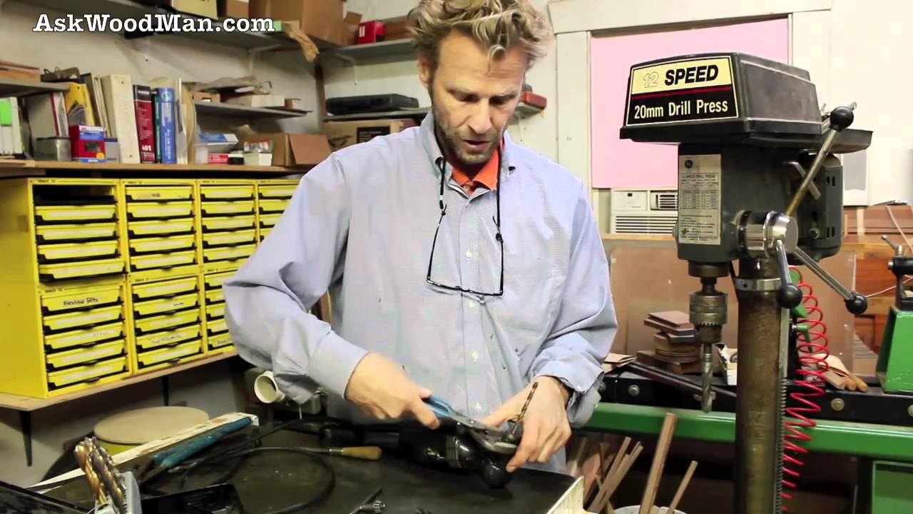 How to Use a Drill Without a Chuck Key