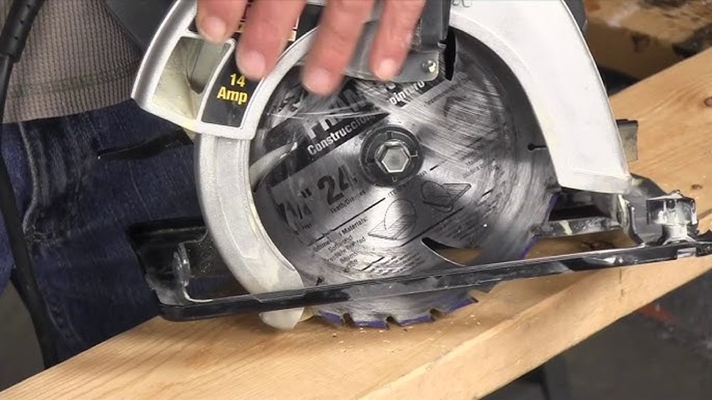 How to Change a Circular Saw Blade?